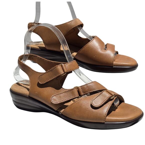 SAS Tripod Comfort Sandals with Adjustable Straps Brown Ladies Size 7.5 Brown - Picture 2 of 10